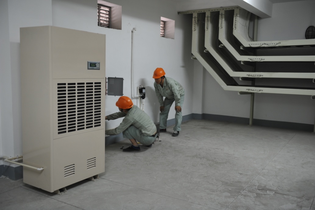 水力發(fā)電廠除濕機(jī)