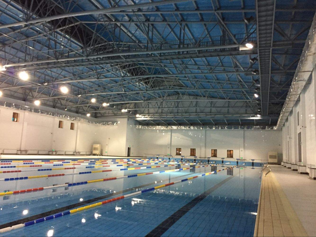 游泳池除濕機(jī)